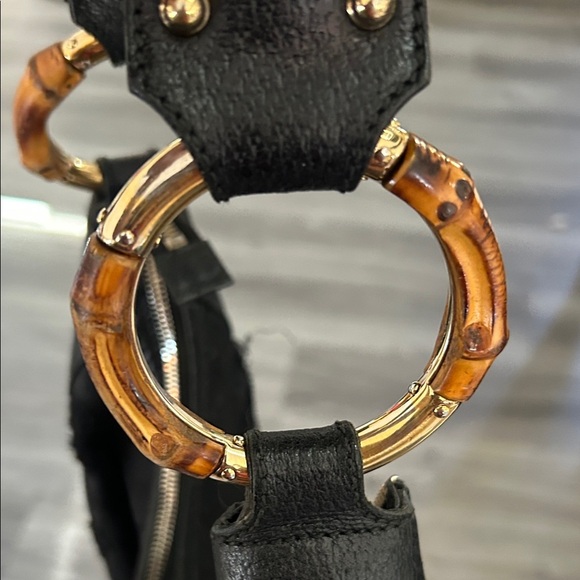 Authentic Gucci Black Hobo Bag with Bamboo Accents - Picture 3 of 15